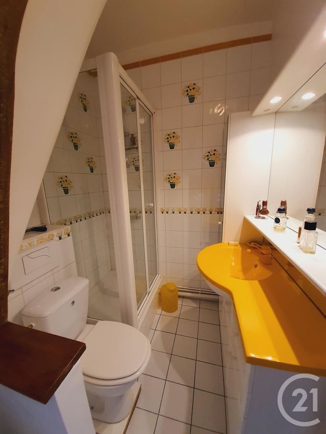 Afficher la photo en grand Appartement F2 à vendre - 2 pièces - 41.65 m2 - PARIS - 75017 - ILE-DE-FRANCE - Century 21 Alpha Hoche