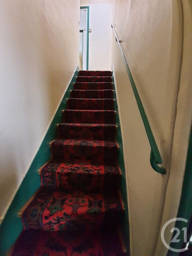 Afficher la photo en grand Appartement F2 à vendre - 2 pièces - 41.65 m2 - PARIS - 75017 - ILE-DE-FRANCE - Century 21 Alpha Hoche
