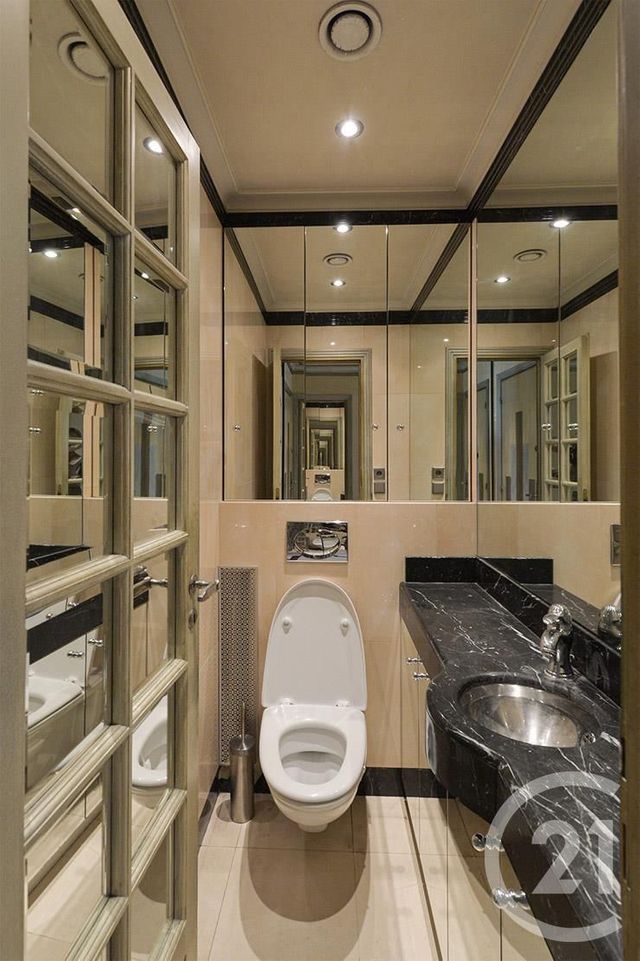 Appartement F2 à vendre - 2 pièces - 63.0 m2 - PARIS - 75008 - ILE-DE-FRANCE - Century 21 Alpha Hoche