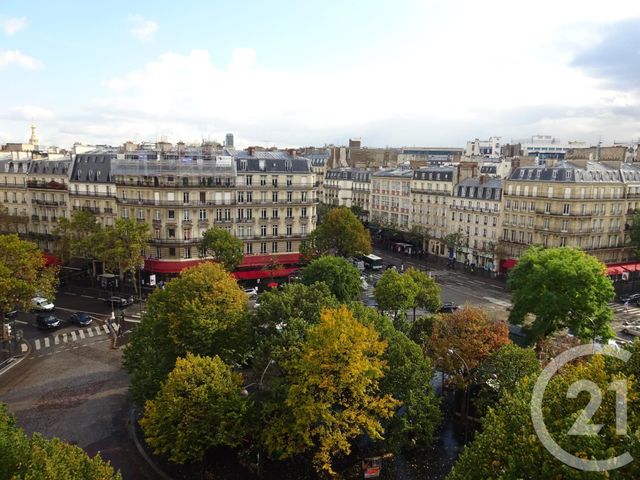Afficher la photo en grand Appartement F2 à louer - 2 pièces - 45.0 m2 - PARIS - 75017 - ILE-DE-FRANCE - Century 21 Alpha Hoche
