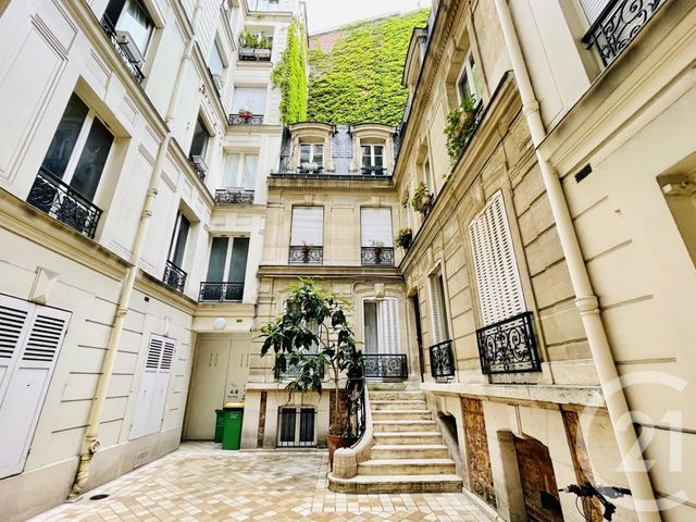 Afficher la photo en grand Appartement F2 à vendre - 2 pièces - 47.3 m2 - PARIS - 75116 - ILE-DE-FRANCE - Century 21 Alpha Hoche