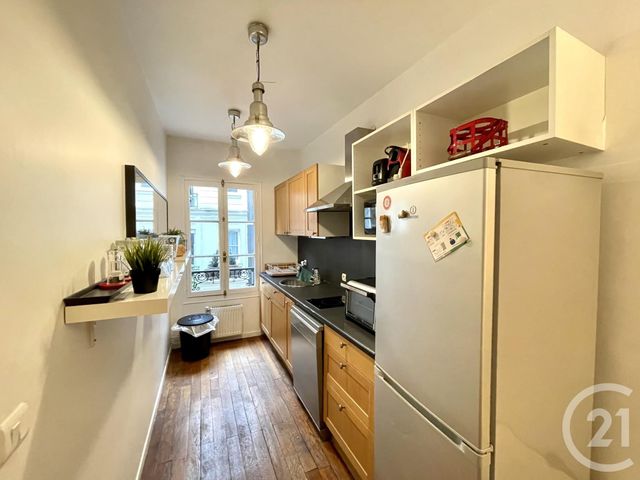 Afficher la photo en grand Appartement F2 à vendre - 2 pièces - 47.3 m2 - PARIS - 75116 - ILE-DE-FRANCE - Century 21 Alpha Hoche
