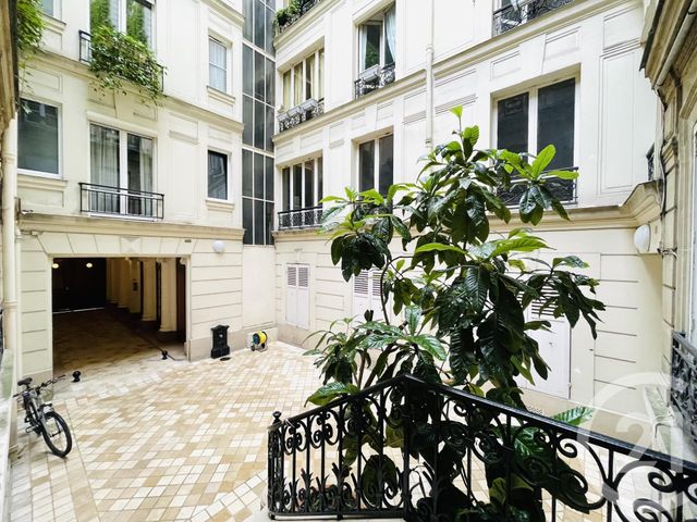 Afficher la photo en grand Appartement F2 à vendre - 2 pièces - 47.3 m2 - PARIS - 75116 - ILE-DE-FRANCE - Century 21 Alpha Hoche