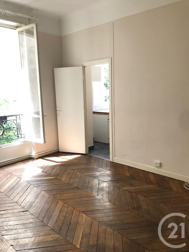 Afficher la photo en grand Appartement F2 à louer - 2 pièces - 40.5 m2 - PARIS - 75008 - ILE-DE-FRANCE - Century 21 Alpha Hoche