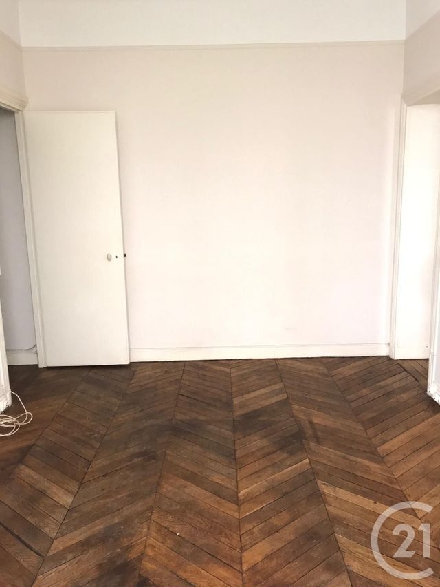 Afficher la photo en grand Appartement F2 à louer - 2 pièces - 40.5 m2 - PARIS - 75008 - ILE-DE-FRANCE - Century 21 Alpha Hoche