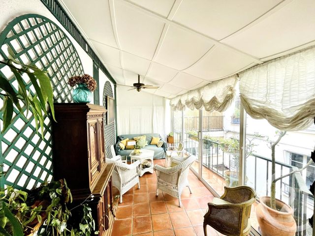 Appartement F5 à vendre PARIS