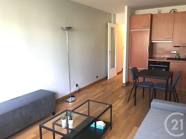Studio à louer - 1 pièce - 25.02 m2 - PARIS - 75008 - ILE-DE-FRANCE - Century 21 Alpha Hoche