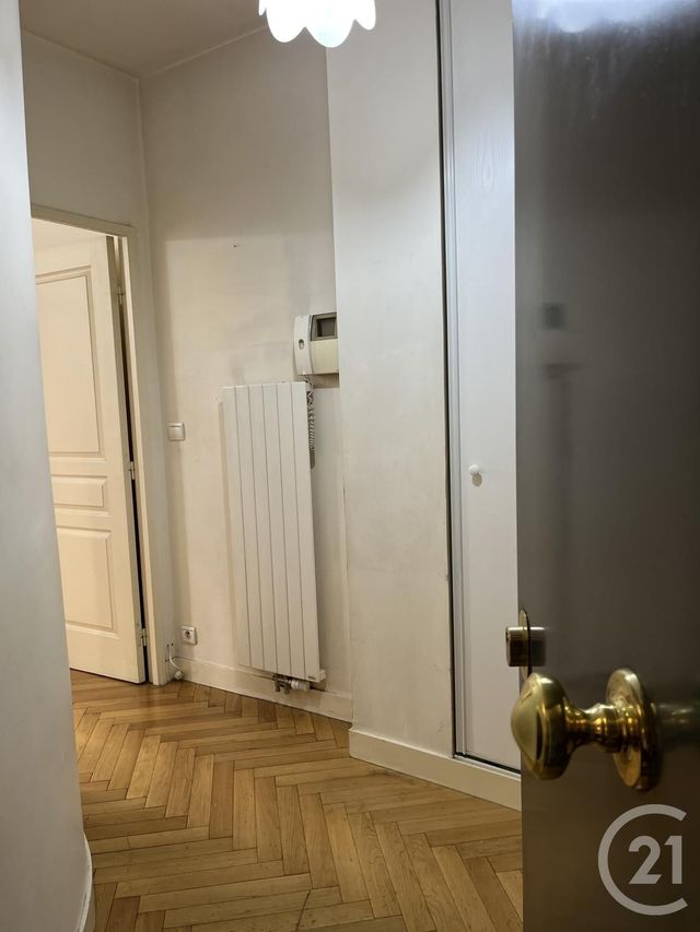 Appartement F1 à vendre - 1 pièce - 27.0 m2 - PARIS - 75008 - ILE-DE-FRANCE - Century 21 Alpha Hoche