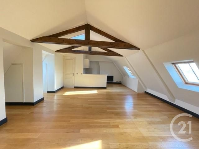 Appartement T1 à louer - 1 pièce - 45.4 m2 - PARIS - 75008 - ILE-DE-FRANCE - Century 21 Alpha Hoche