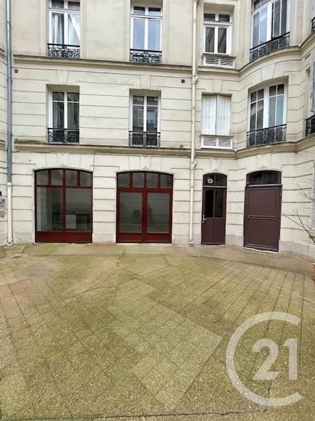 Local à louer - 1 pièce - 33.22 m2 - PARIS - 75008 - ILE-DE-FRANCE - Century 21 Alpha Hoche
