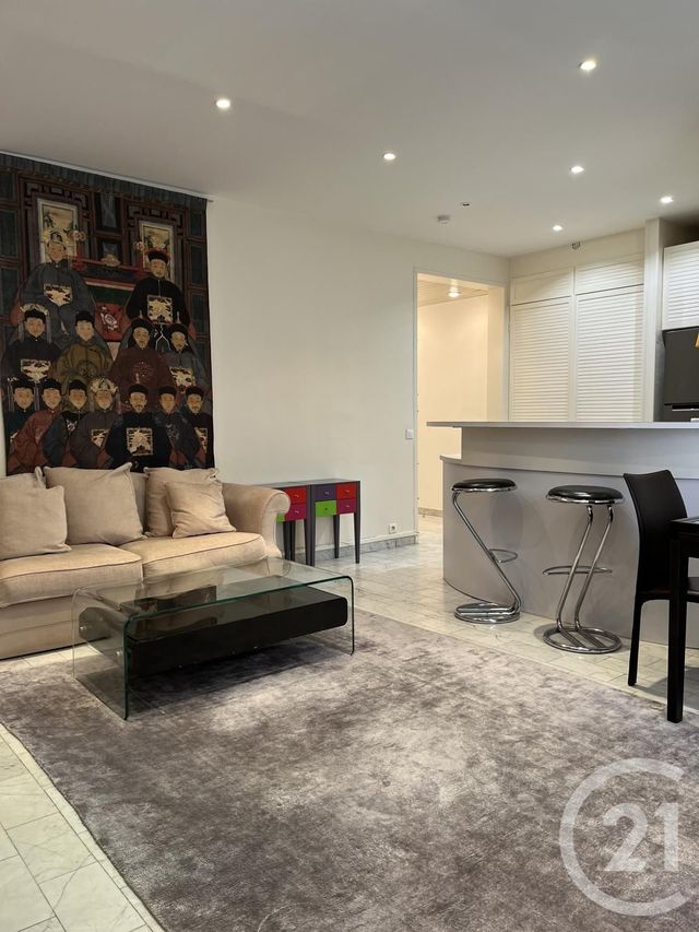 Appartement F2 à vendre - 2 pièces - 53.73 m2 - PARIS - 75015 - ILE-DE-FRANCE - Century 21 Alpha Hoche