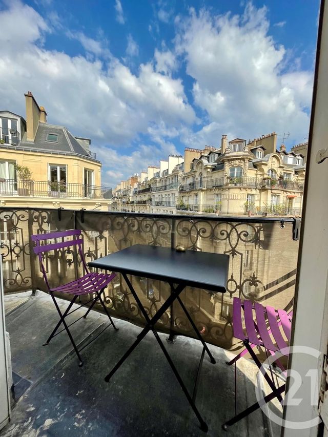  - PARIS - 