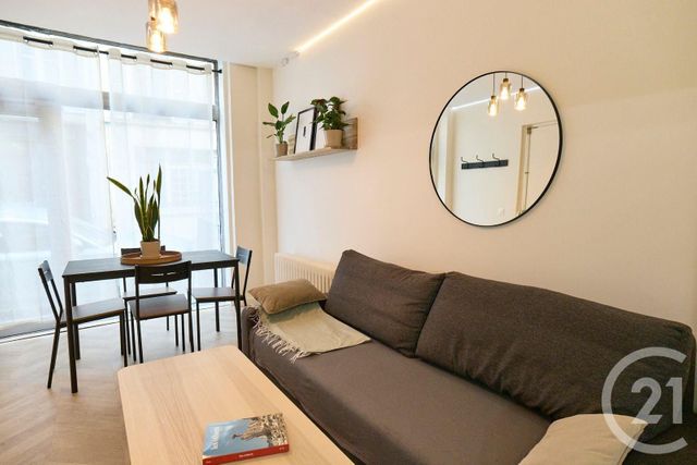 Appartement F3 à vendre - 3 pièces - 40.14 m2 - PARIS - 75017 - ILE-DE-FRANCE - Century 21 Alpha Hoche