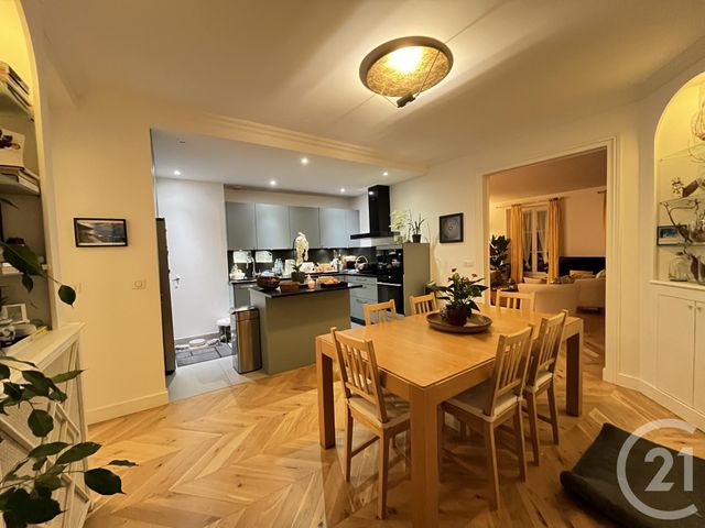 Appartement F4 à vendre - 4 pièces - 90.02 m2 - PARIS - 75008 - ILE-DE-FRANCE - Century 21 Alpha Hoche