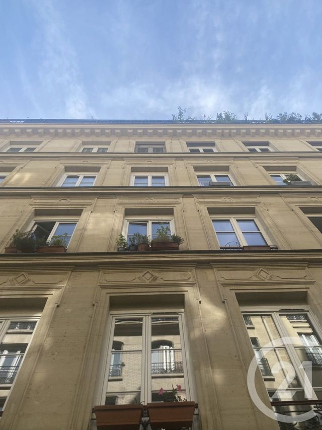 Appartement F2 à vendre - 2 pièces - 47.33 m2 - PARIS - 75017 - ILE-DE-FRANCE - Century 21 Alpha Hoche