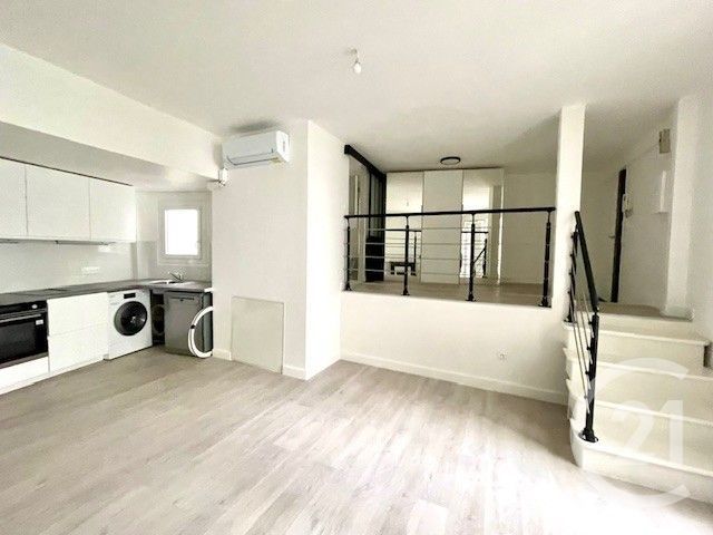 Appartement F2 à vendre - 2 pièces - 42.0 m2 - PARIS - 75008 - ILE-DE-FRANCE - Century 21 Alpha Hoche