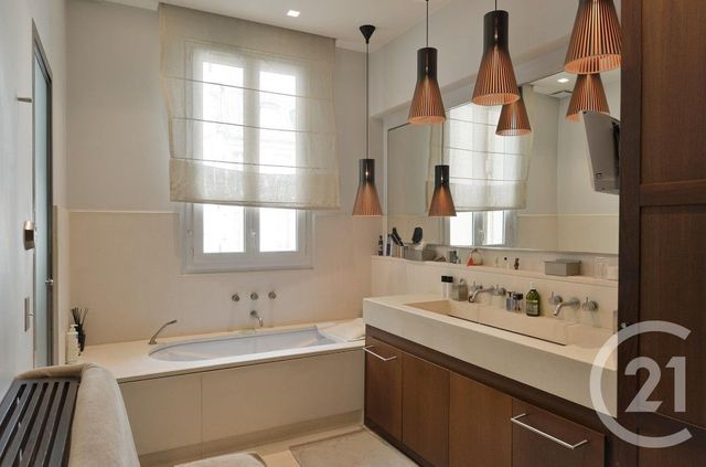 Appartement F5 à vendre - 5 pièces - 181.0 m2 - PARIS - 75008 - ILE-DE-FRANCE - Century 21 Alpha Hoche