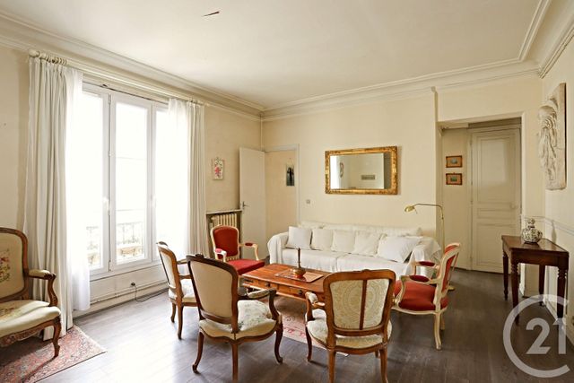 Afficher la photo en grand Appartement F4 à vendre - 4 pièces - 72.0 m2 - PARIS - 75017 - ILE-DE-FRANCE - Century 21 Alpha Hoche