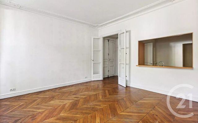 Afficher la photo en grand Appartement F2 à vendre - 2 pièces - 73.0 m2 - PARIS - 75008 - ILE-DE-FRANCE - Century 21 Alpha Hoche