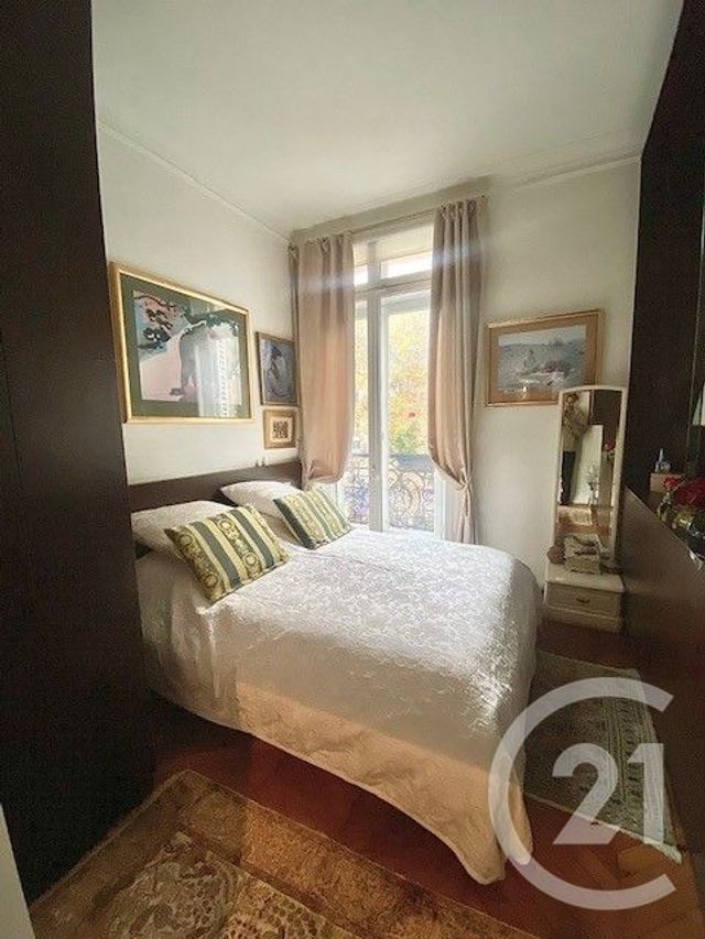 Afficher la photo en grand Appartement F2 à vendre - 2 pièces - 60.0 m2 - PARIS - 75008 - ILE-DE-FRANCE - Century 21 Alpha Hoche