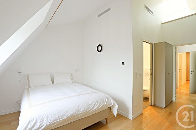 Appartement F4 à louer - 4 pièces - 122.8 m2 - PARIS - 75008 - ILE-DE-FRANCE - Century 21 Alpha Hoche