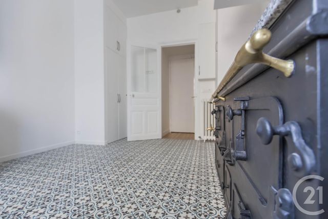 Appartement F6 à louer - 6 pièces - 198.47 m2 - PARIS - 75008 - ILE-DE-FRANCE - Century 21 Alpha Hoche