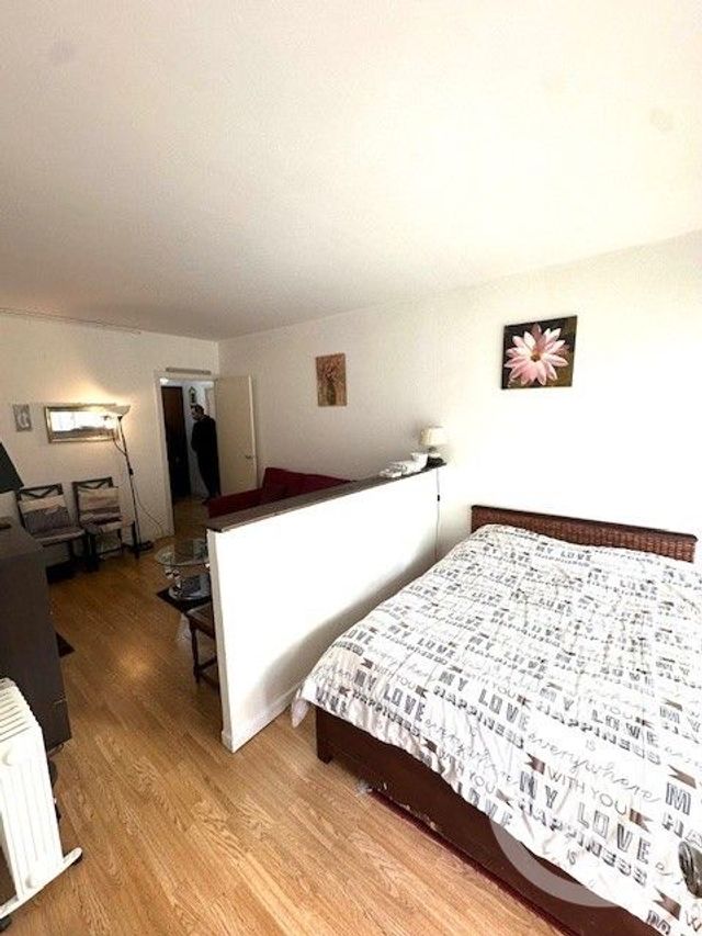 Appartement F1 à vendre - 1 pièce - 35.5 m2 - PARIS - 75008 - ILE-DE-FRANCE - Century 21 Alpha Hoche