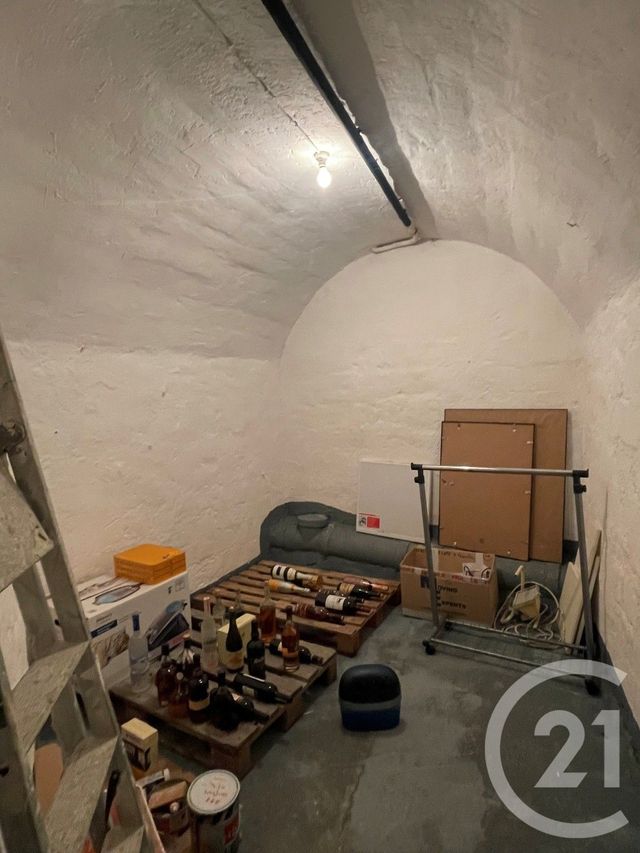 Appartement F2 à vendre - 2 pièces - 50.16 m2 - PARIS - 75008 - ILE-DE-FRANCE - Century 21 Alpha Hoche