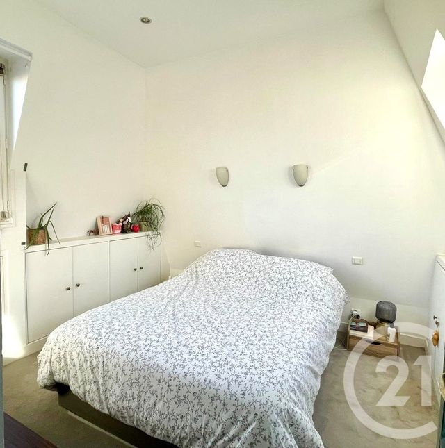 Appartement F2 à vendre - 2 pièces - 56.0 m2 - PARIS - 75008 - ILE-DE-FRANCE - Century 21 Alpha Hoche