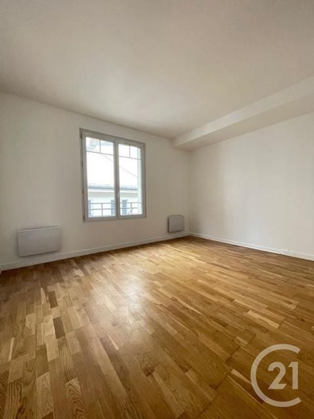 Appartement F3 à louer PARIS