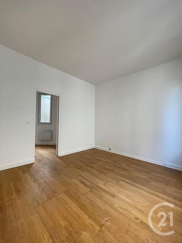 Appartement F3 à louer - 3 pièces - 52.18 m2 - PARIS - 75008 - ILE-DE-FRANCE - Century 21 Alpha Hoche