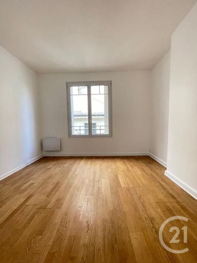 Appartement F3 à louer - 3 pièces - 52.18 m2 - PARIS - 75008 - ILE-DE-FRANCE - Century 21 Alpha Hoche