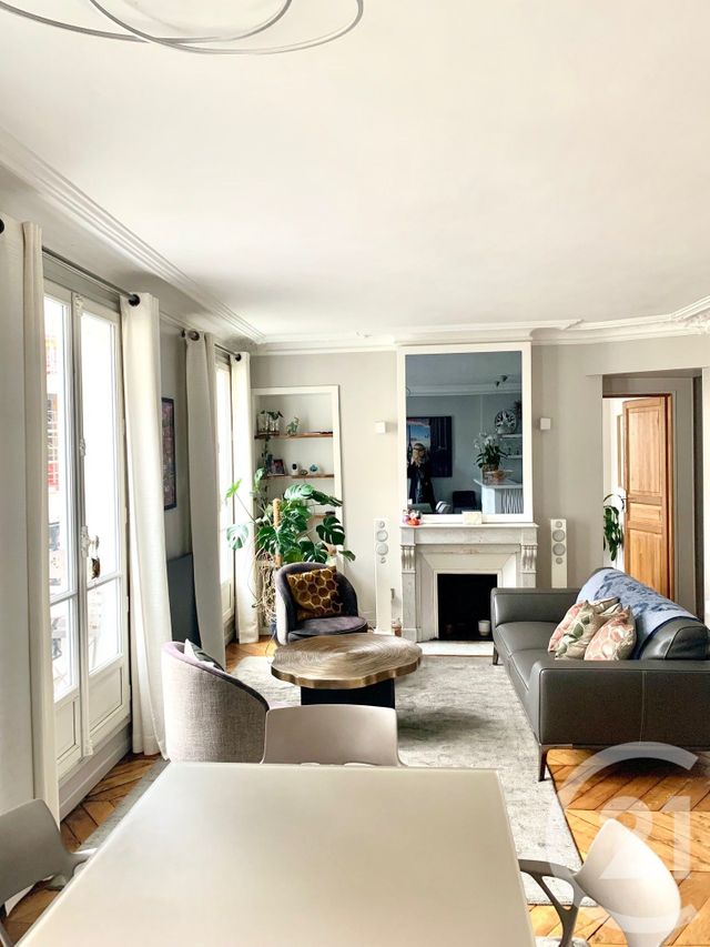 Appartement à vendre - 4 pièces - 98.0 m2 - PARIS - 75017 - ILE-DE-FRANCE - Century 21 Alpha Hoche