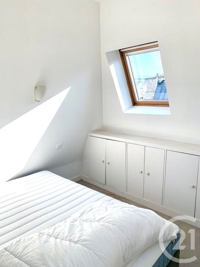 Appartement F2 à vendre - 2 pièces - 56.0 m2 - PARIS - 75008 - ILE-DE-FRANCE - Century 21 Alpha Hoche