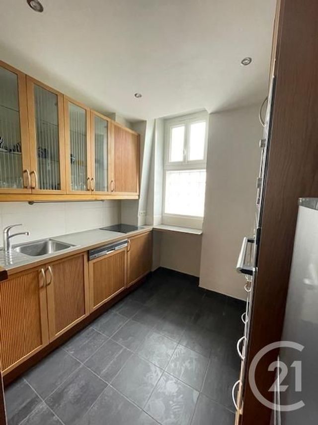 Appartement F2 à louer - 2 pièces - 45.17 m2 - PARIS - 75017 - ILE-DE-FRANCE - Century 21 Alpha Hoche