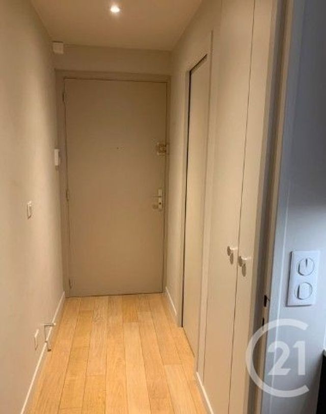 Appartement F1 à vendre - 1 pièce - 25.04 m2 - PARIS - 75017 - ILE-DE-FRANCE - Century 21 Alpha Hoche