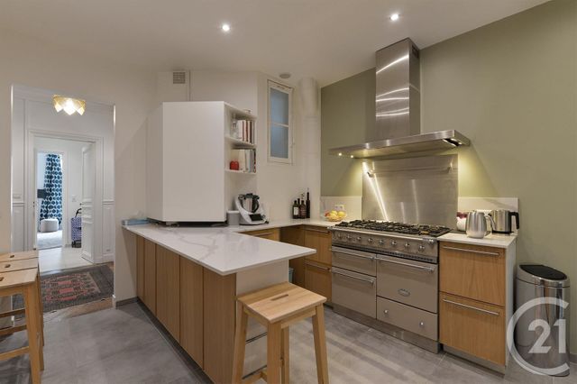 Appartement F5 à vendre - 5 pièces - 155.96 m2 - PARIS - 75008 - ILE-DE-FRANCE - Century 21 Alpha Hoche