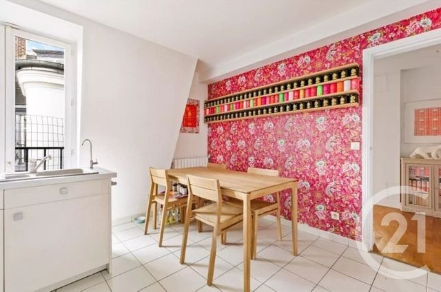 Appartement F5 à vendre - 5 pièces - 113.6 m2 - PARIS - 75008 - ILE-DE-FRANCE - Century 21 Alpha Hoche