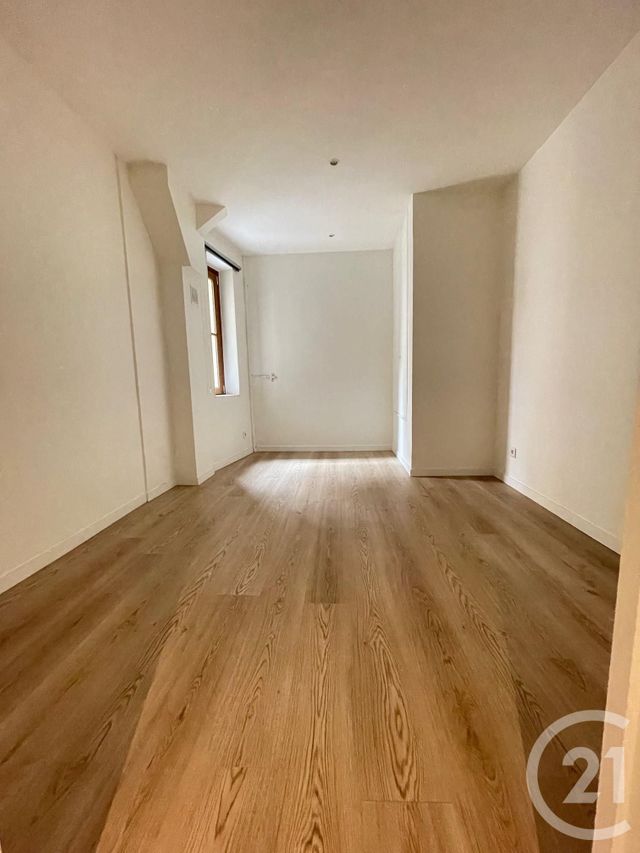 Appartement F2 à vendre - 2 pièces - 47.0 m2 - PARIS - 75008 - ILE-DE-FRANCE - Century 21 Alpha Hoche