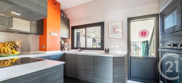 Appartement à vendre - 5 pièces - 113.0 m2 - PARIS - 75016 - ILE-DE-FRANCE - Century 21 Alpha Hoche