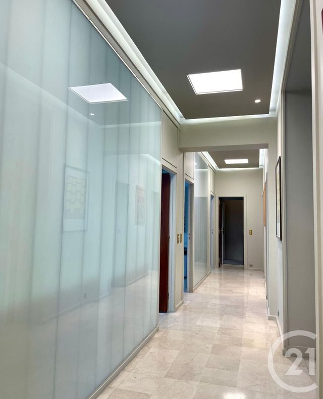 Appartement F5 à vendre - 7 pièces - 150.0 m2 - PARIS - 75017 - ILE-DE-FRANCE - Century 21 Alpha Hoche