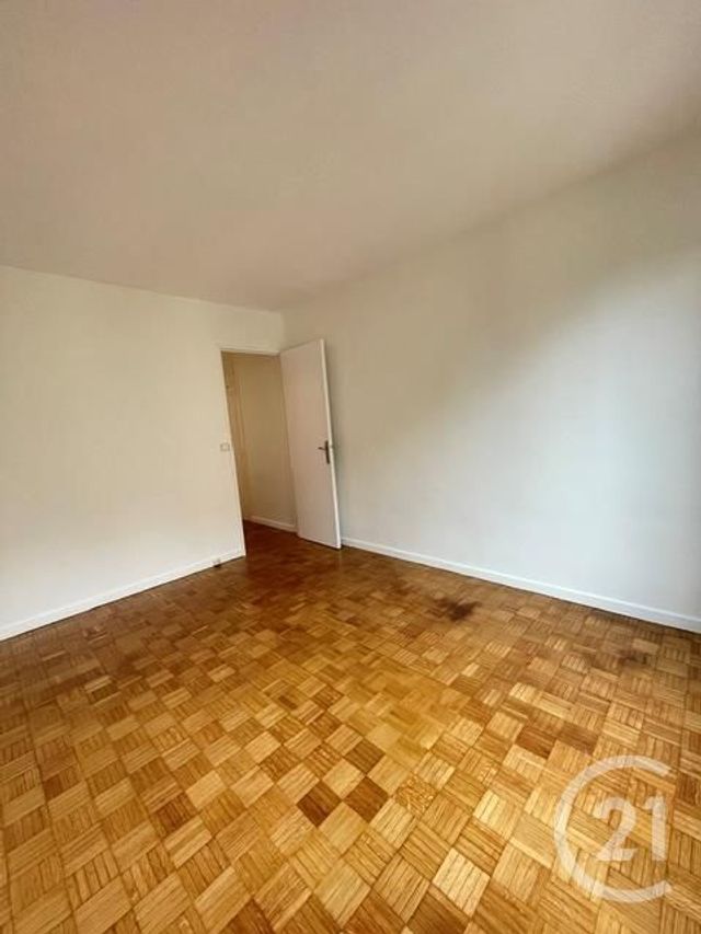 Appartement F3 à louer - 3 pièces - 63.66 m2 - PARIS - 75015 - ILE-DE-FRANCE - Century 21 Alpha Hoche