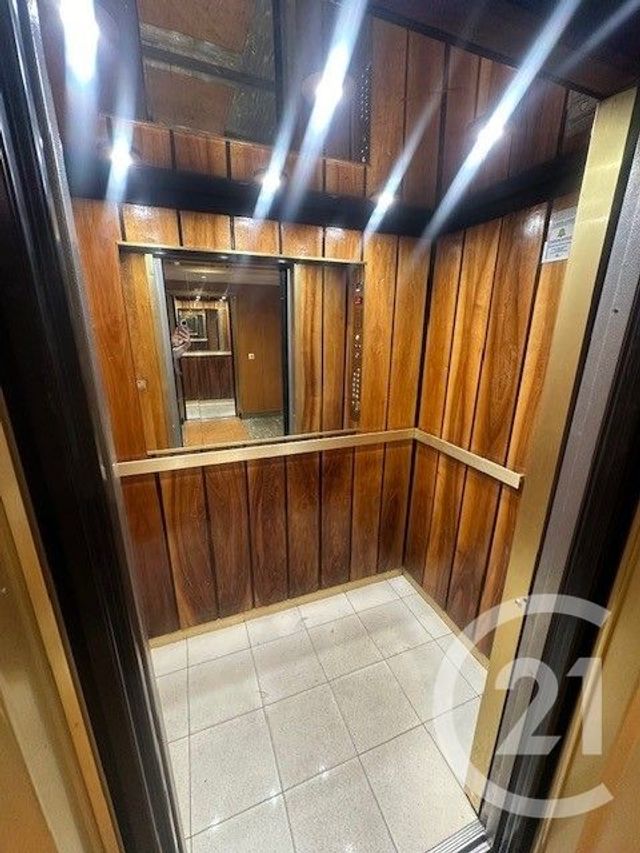 Appartement F2 à vendre - 2 pièces - 41.0 m2 - PARIS - 75016 - ILE-DE-FRANCE - Century 21 Alpha Hoche
