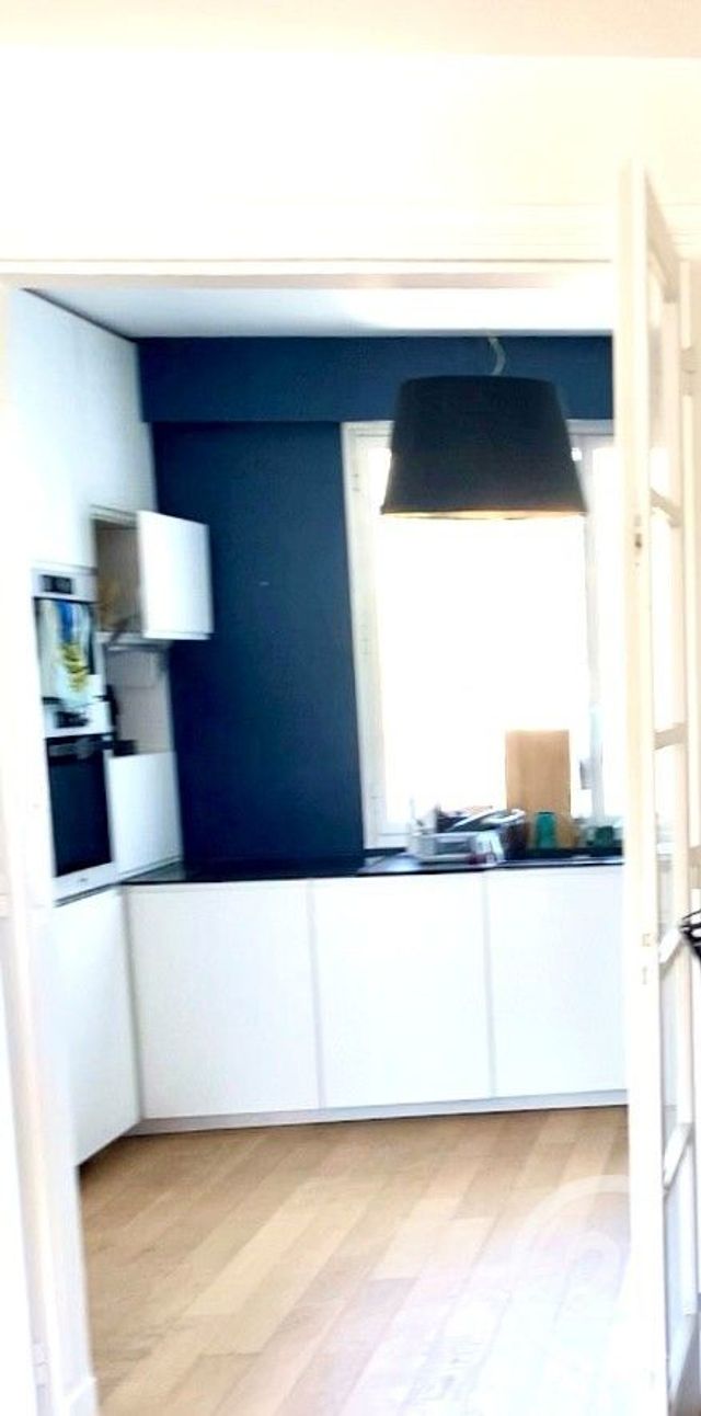 Appartement F2 à vendre - 2 pièces - 57.05 m2 - NEUILLY SUR SEINE - 92 - ILE-DE-FRANCE - Century 21 Alpha Hoche