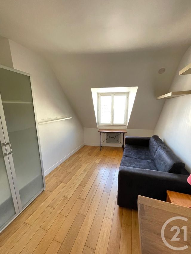 Appartement Studio à louer - 1 pièce - 14.5 m2 - PARIS - 75009 - ILE-DE-FRANCE - Century 21 Alpha Hoche