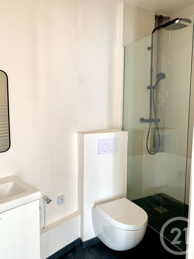 Appartement F1 à vendre - 1 pièce - 22.5 m2 - PARIS - 75008 - ILE-DE-FRANCE - Century 21 Alpha Hoche