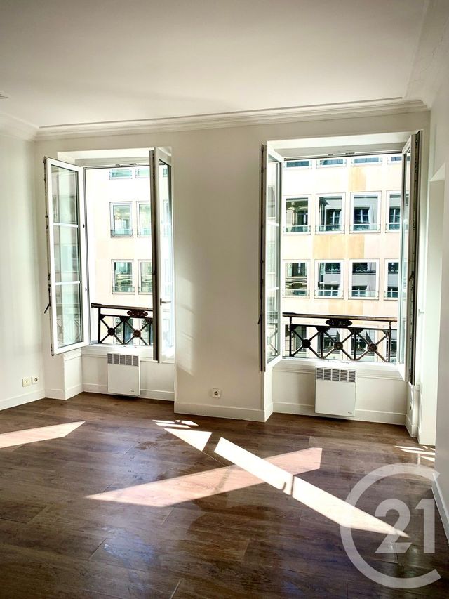 Appartement F1 à vendre - 1 pièce - 22.56 m2 - PARIS - 75008 - ILE-DE-FRANCE - Century 21 Alpha Hoche