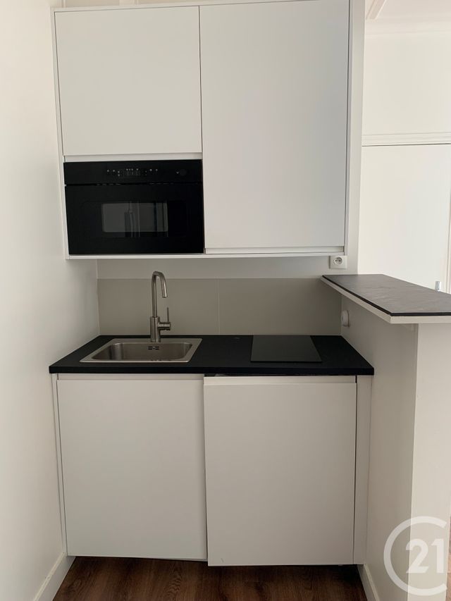 Appartement F1 à vendre - 1 pièce - 22.56 m2 - PARIS - 75008 - ILE-DE-FRANCE - Century 21 Alpha Hoche