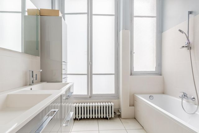 Appartement F7 à vendre - 7 pièces - 187.0 m2 - PARIS - 75017 - ILE-DE-FRANCE - Century 21 Alpha Hoche