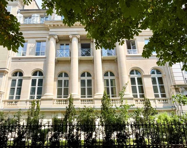 Appartement F6 à vendre - 6 pièces - 142.0 m2 - PARIS - 75008 - ILE-DE-FRANCE - Century 21 Alpha Hoche